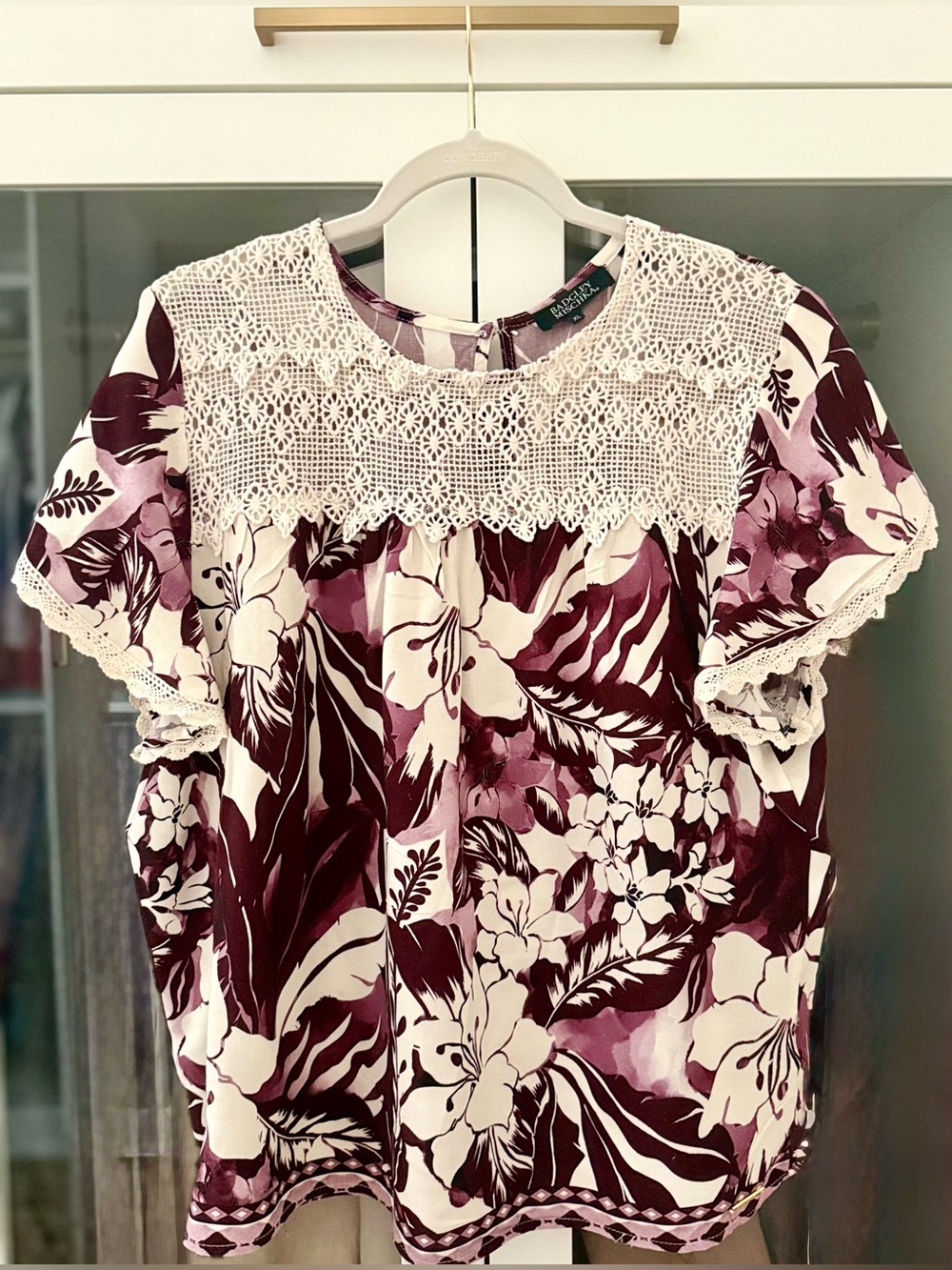 Badgley Mischka Floral Lace Blouse | Burgundy & Ivory | XL | Like New